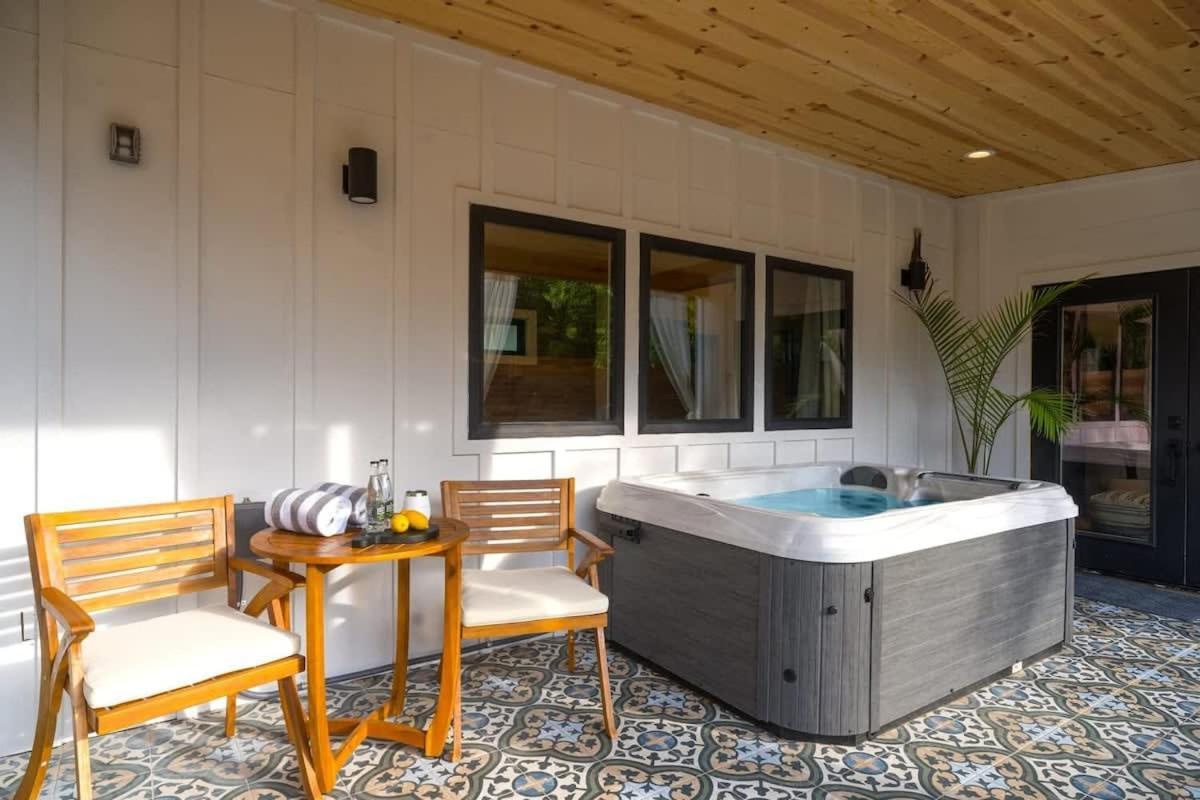 Petit Paradis Studio With Hot Tub Фредериксберг Экстерьер фото