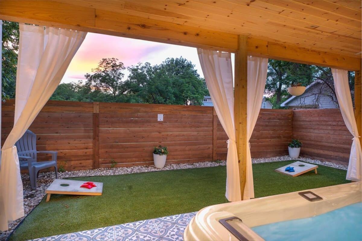 Petit Paradis Studio With Hot Tub Фредериксберг Экстерьер фото